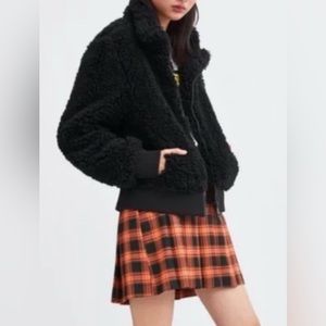 Zara Black Zipper Up Sherpa Jacket